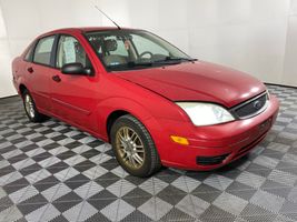 2005 FORD FOCUS ZX4 S