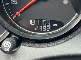 2017 PORSCHE CAYENNE PLATINUM EDITION