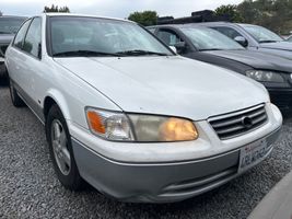 2001 TOYOTA CAMRY