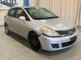 2009 NISSAN VERSA S