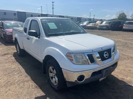 2010 NISSAN FRONTIER SE