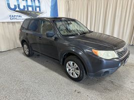 2009 SUBARU FORESTER X