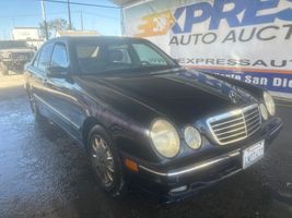 2001 MERCEDES-BENZ E CLASS