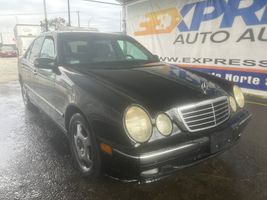 2001 MERCEDES-BENZ E CLASS