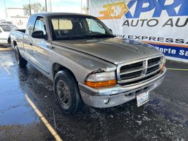 2001 DODGE DAKOTA