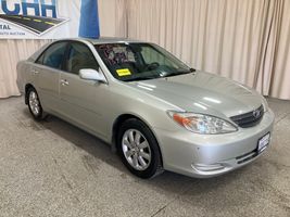 2002 TOYOTA CAMRY LE