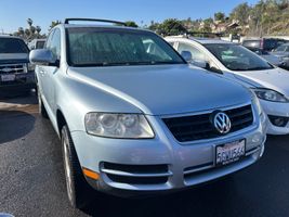 2004 VOLKSWAGEN TOUAREG 