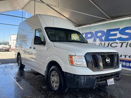 2013 NISSAN NV 2500