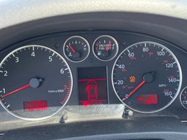 2004 AUDI A6 BASE