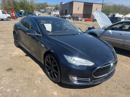 2014 TESLA MODEL S BASE