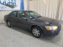2001 TOYOTA CAMRY CE