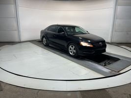 2014 VOLKSWAGEN PASSAT SE