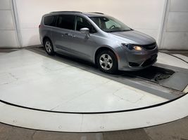 2017 CHRYSLER PACIFICA TOURING L PLUS