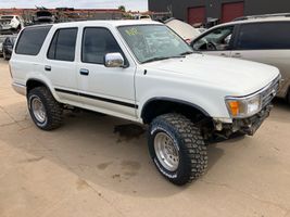 1992 TOYOTA 4RUNNER SR5