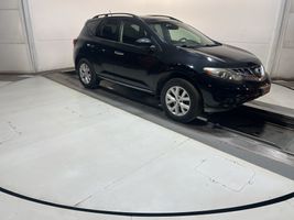 2011 NISSAN MURANO LE