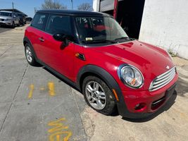 2013 MINI COOPER BASE
