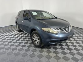 2011 NISSAN MURANO LE