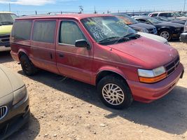 1995 DODGE GRAND CARAVAN SE