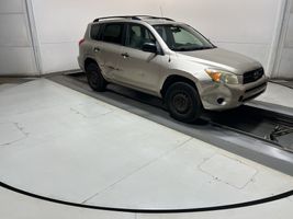 2006 TOYOTA RAV4 BASE