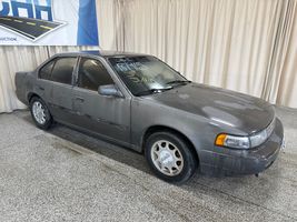 1989 NISSAN MAXIMA GXE