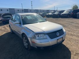2002 VOLKSWAGEN PASSAT GLX
