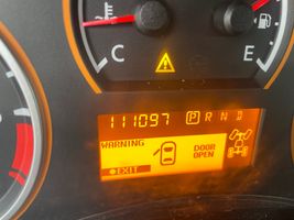 2008 NISSAN TITAN LE