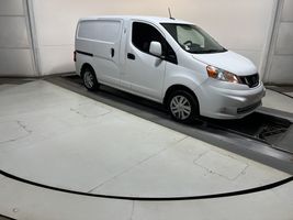 2017 NISSAN NV 200 S