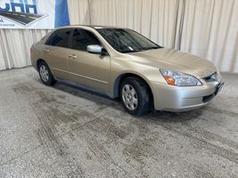 2005 HONDA ACCORD LX