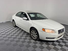2010 VOLVO S80 