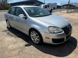 2010 VOLKSWAGEN JETTA WOLFSBURG