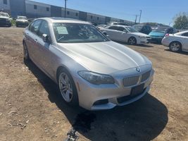 2011 BMW 5-SERIES 550I