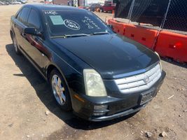 2005 CADILLAC STS 