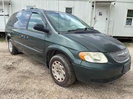 2001 CHRYSLER TOWN & COUNTRY LX