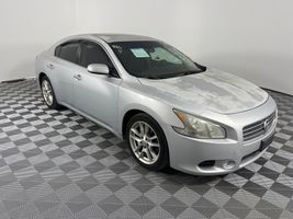 2009 NISSAN MAXIMA 