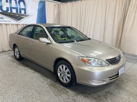 2002 TOYOTA CAMRY LE