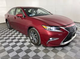 2018 LEXUS ES 300H HYBRID