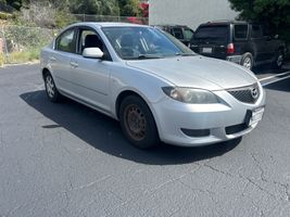 2005 MAZDA MAZDA3