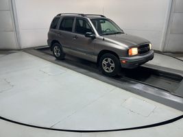 2003 CHEVROLET TRACKER BASE
