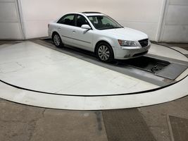 2009 HYUNDAI SONATA LIMITED