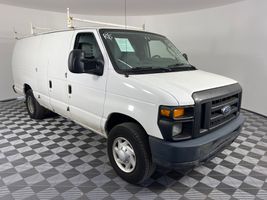 2011 FORD E250 SD 