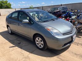 2005 TOYOTA PRIUS 