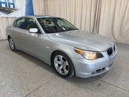 2006 BMW 5-SERIES 525I
