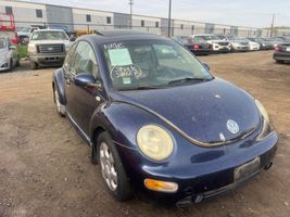 2002 VOLKSWAGEN NEW BEETLE GLS