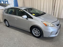 2012 TOYOTA PRIUS V 