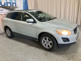 2010 VOLVO XC60 BASE