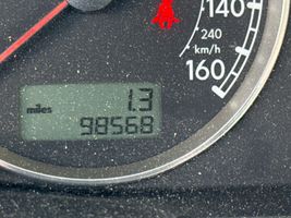 2004 VOLKSWAGEN PASSAT GLX