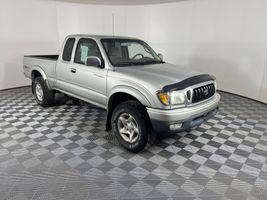2004 TOYOTA TACOMA LIMITED