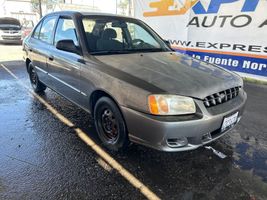 2001 HYUNDAI ACCENT