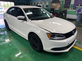 2011 VOLKSWAGEN JETTA SE