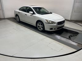 2009 NISSAN MAXIMA S